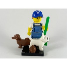 71025 Series 19 Dog Sitter